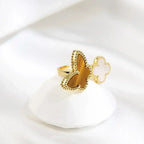 ¡®Loco¡¯LUCKY BETWEEN THE FINGER RING