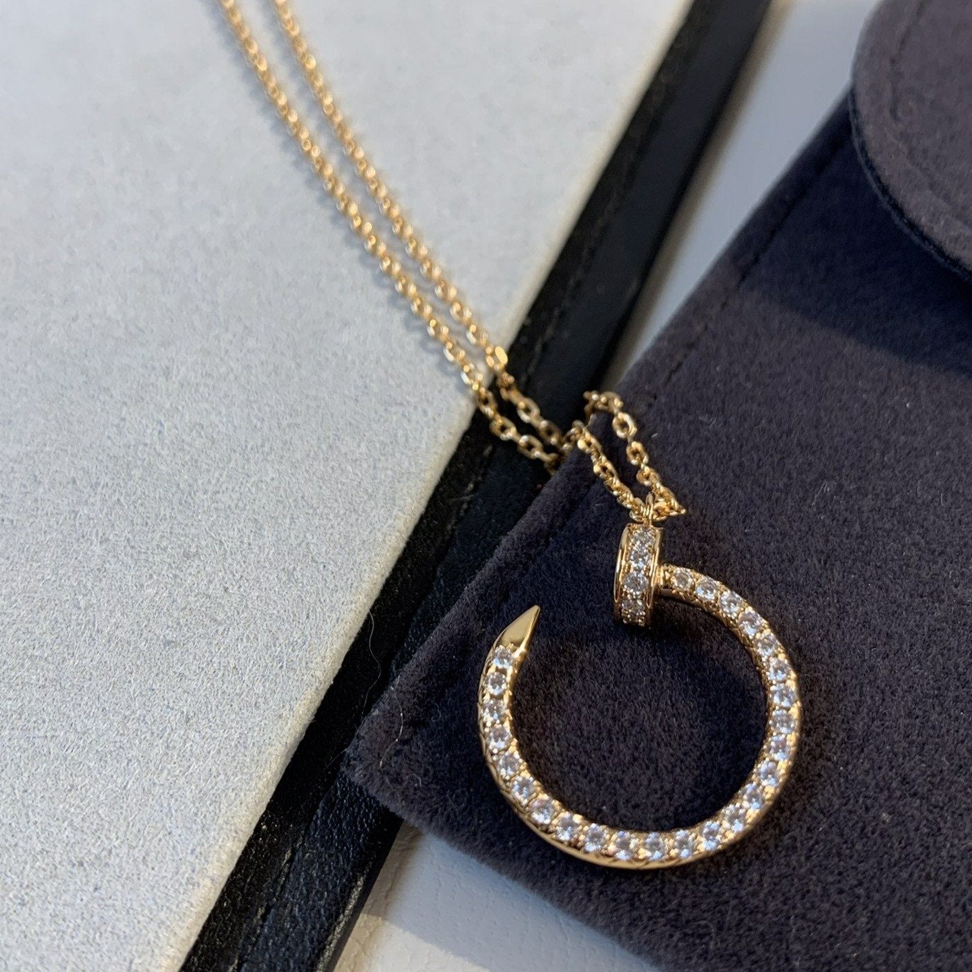 ¡®Loco¡¯JUSTE NECKLACE PINK GOLD DIAMONDS
