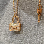 ¡®Loco¡¯CONSTANCE PEDANT DIAMOND NECKLACE
