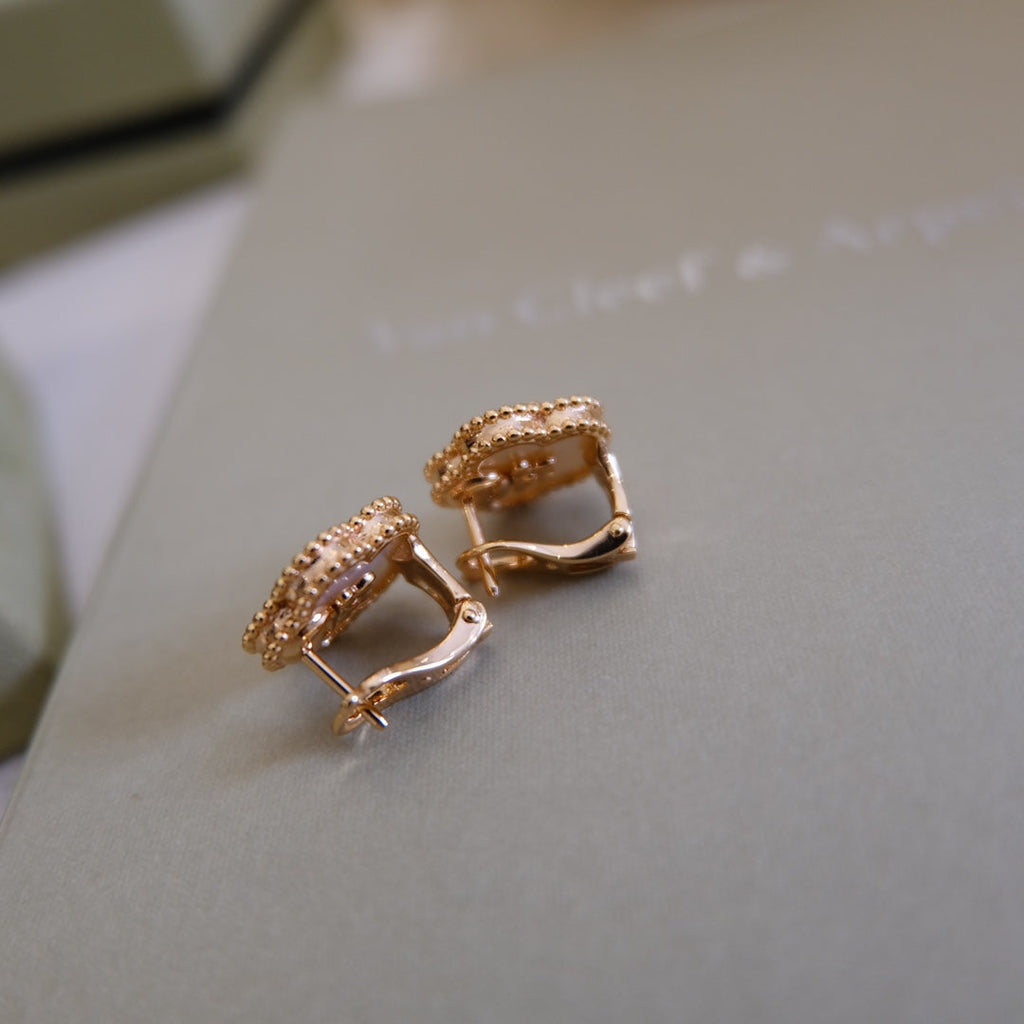 ¡®Loco¡¯LUCKY PINK GOLD WHITE MOP EARRINGS
