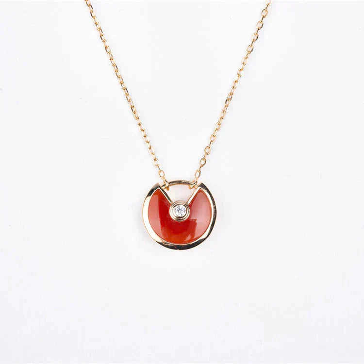 ¡®Loco¡¯AMULETTE GOLD CARNELIAN ONYX NECKLACE