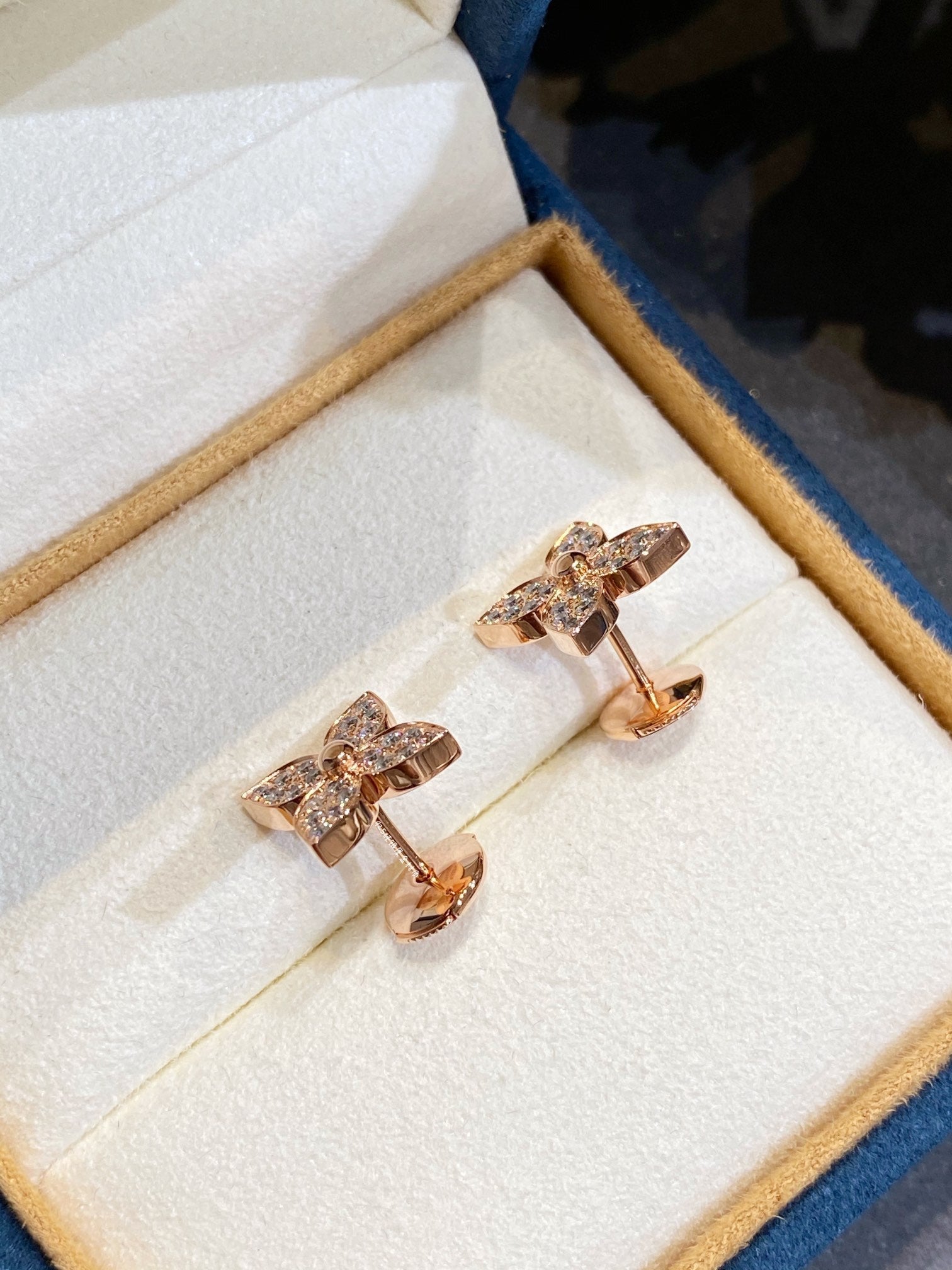¡®Loco¡¯STAR DIAMOND EARRINGS
