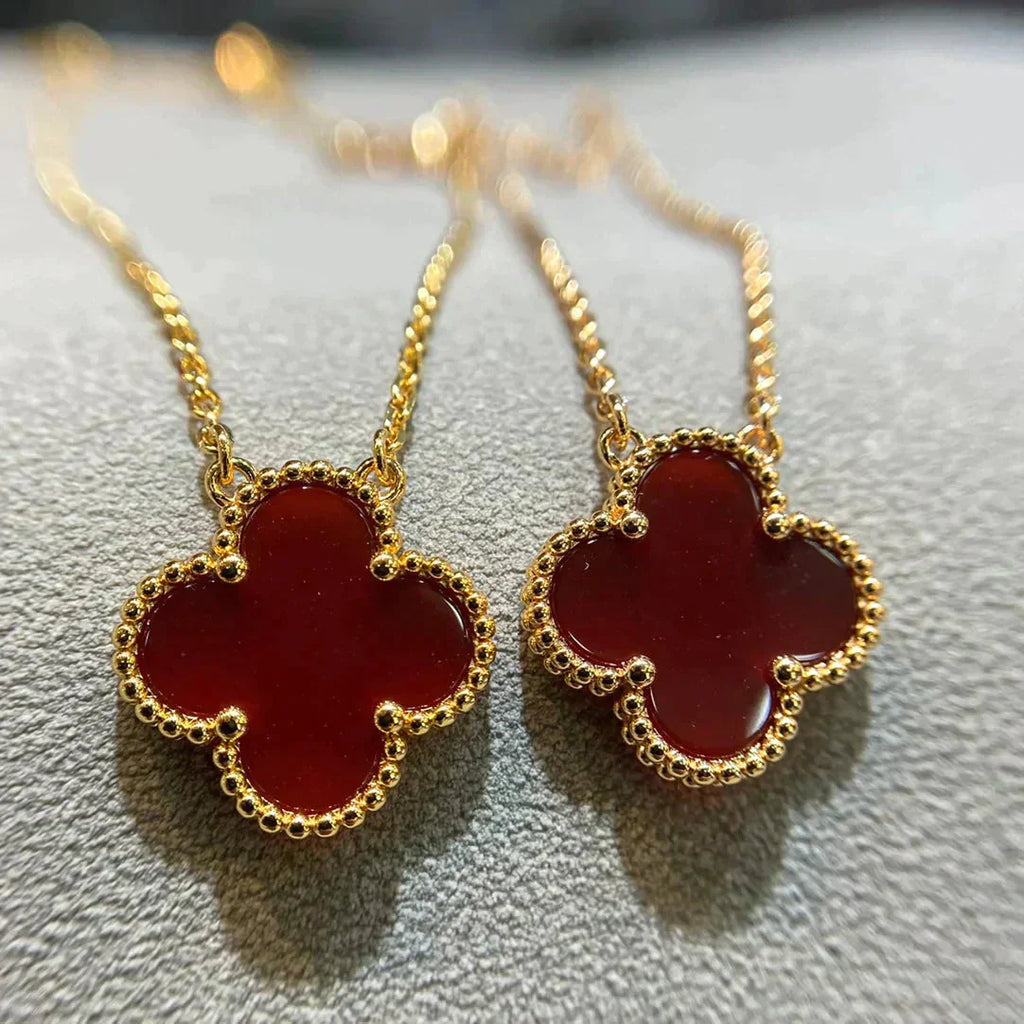 ¡®Loco¡¯CLOVER 15MM CARNELIAN SINGLE FLOWER NECKLACE