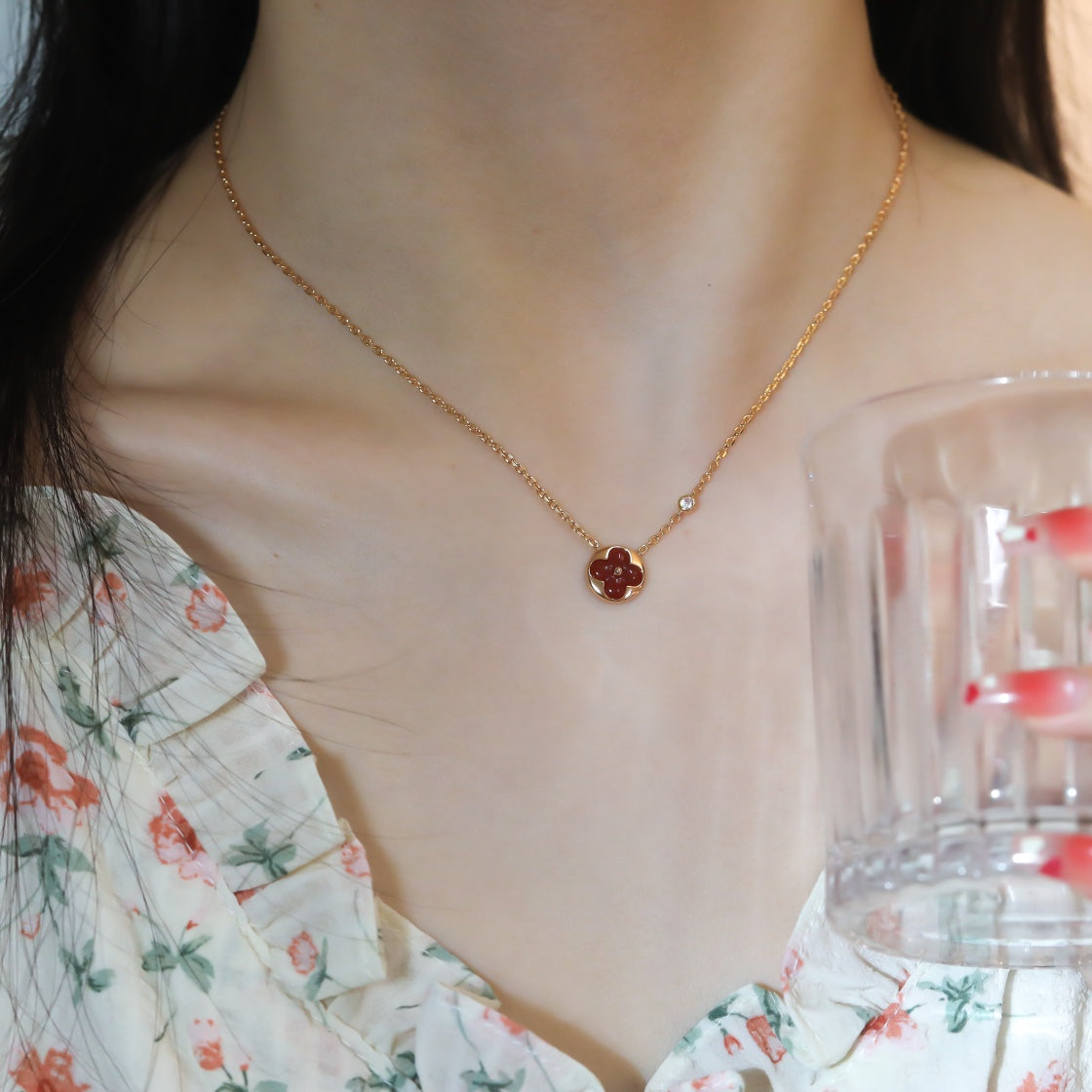 ¡®Loco¡¯SUN PEDANT PINK GOLD 1 DIAMOND NECKLACE