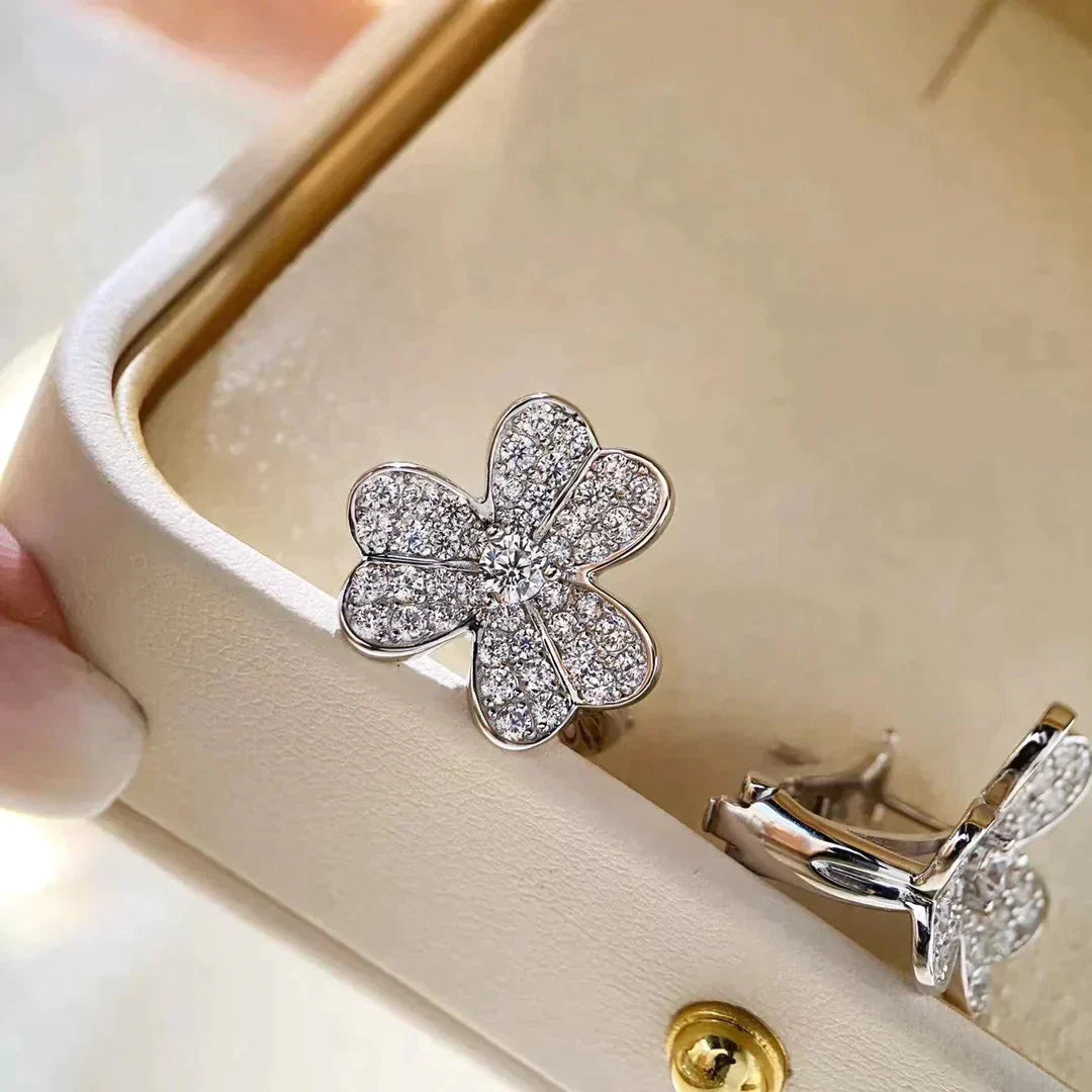¡®Loco¡¯CLOVER COMOS DIAMOND EARRINGS SILVER