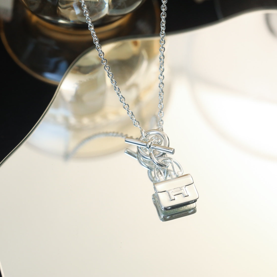 ¡®Loco¡¯POP H PEDANT SILVER NECKLACE