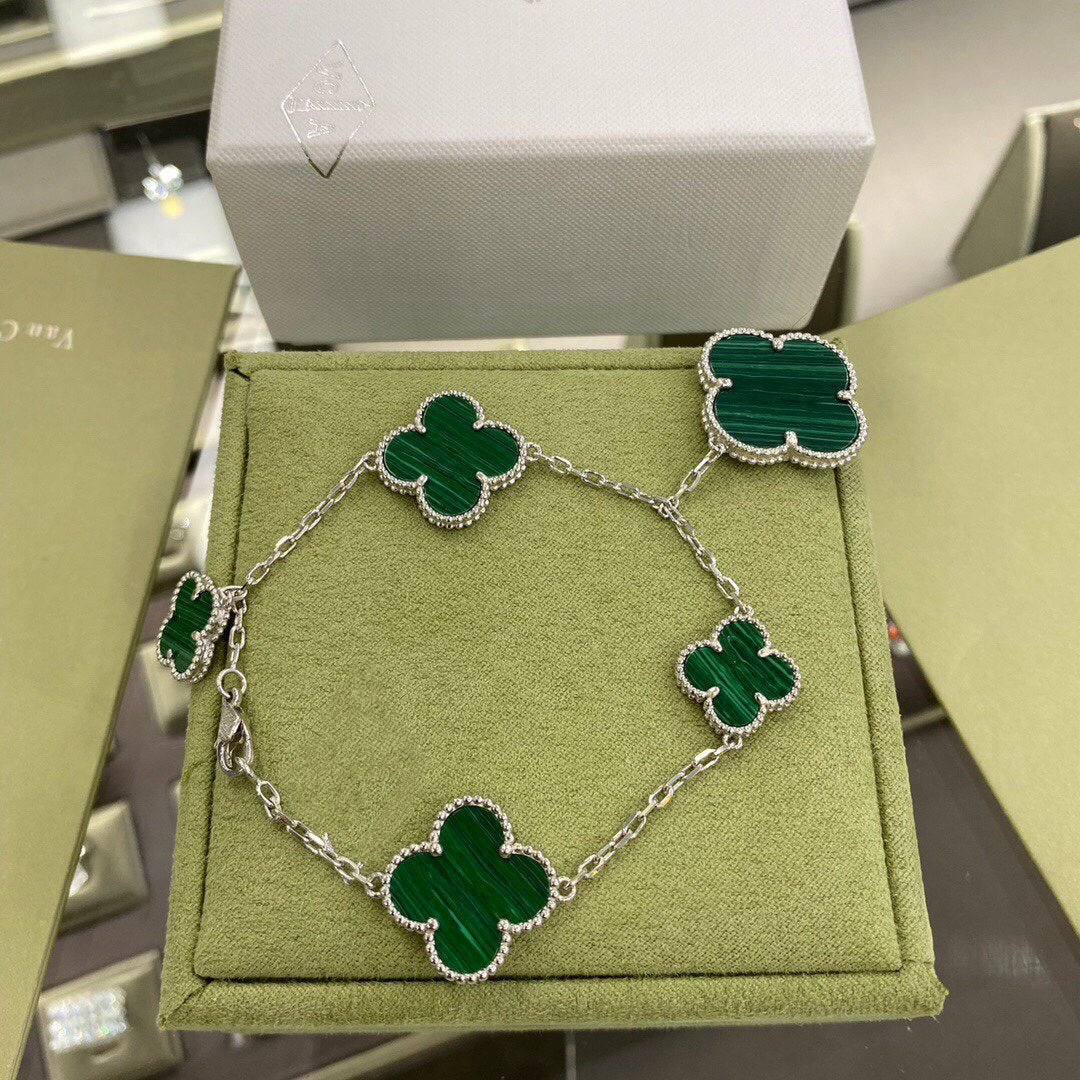 ¡®Loco¡¯CLOVER 5 MOTIFS SIVLER MALACHITE BRACELET