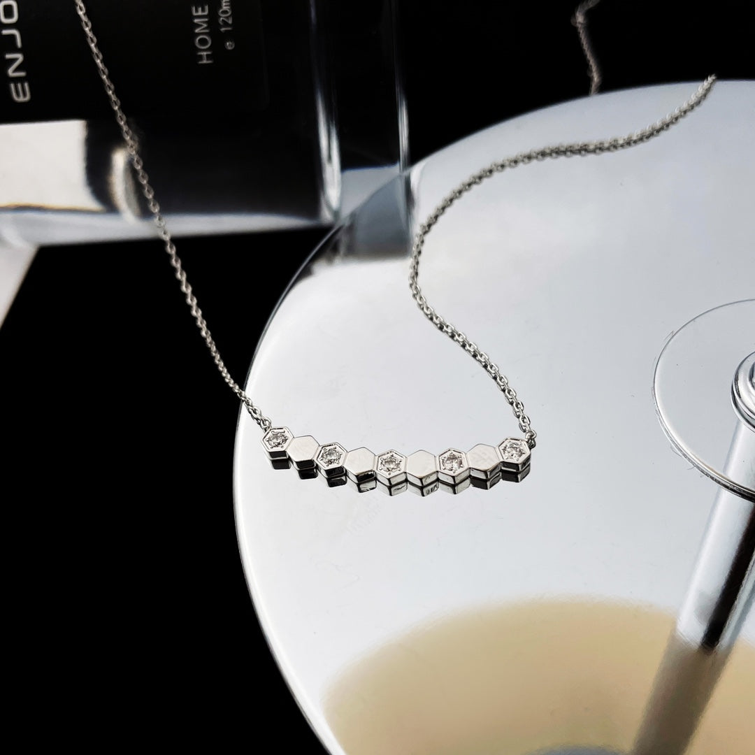 ¡®Loco¡¯BEE MY LOVE DIAMOND NECKLACE