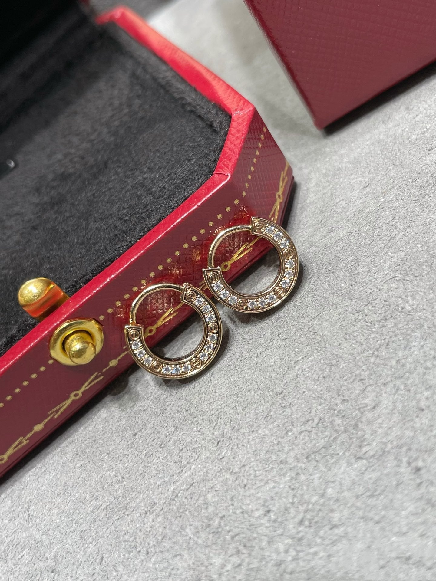 ¡®Loco¡¯LOVE DIAMOND EARRINGS