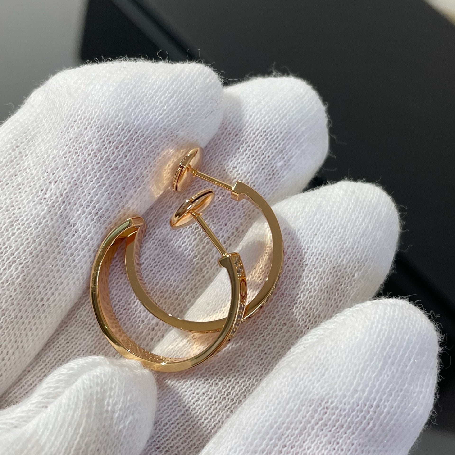 ¡®Loco¡¯LOVE DIAMOND PINK GOLD HOOP EARRINGS