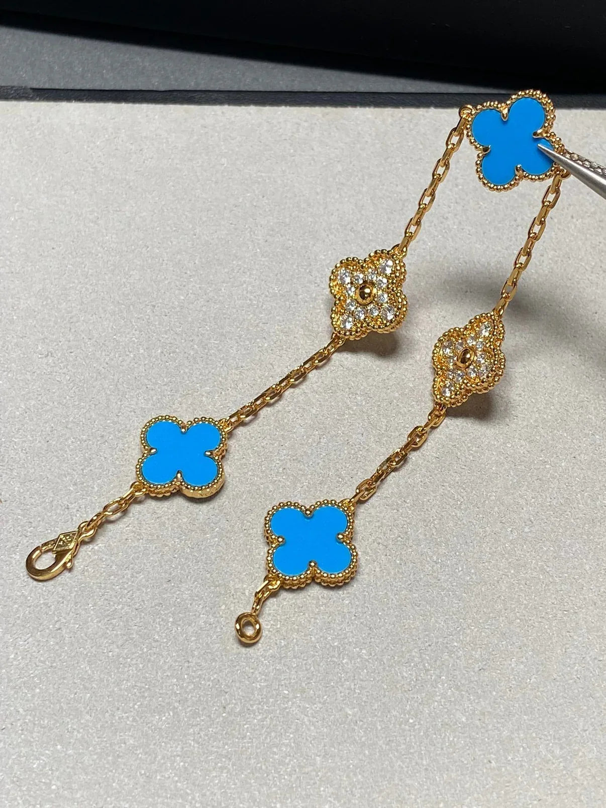 [Loco]New CLOVER 5 MOTIF BLUE AGATE BRACELET COLLECTION
