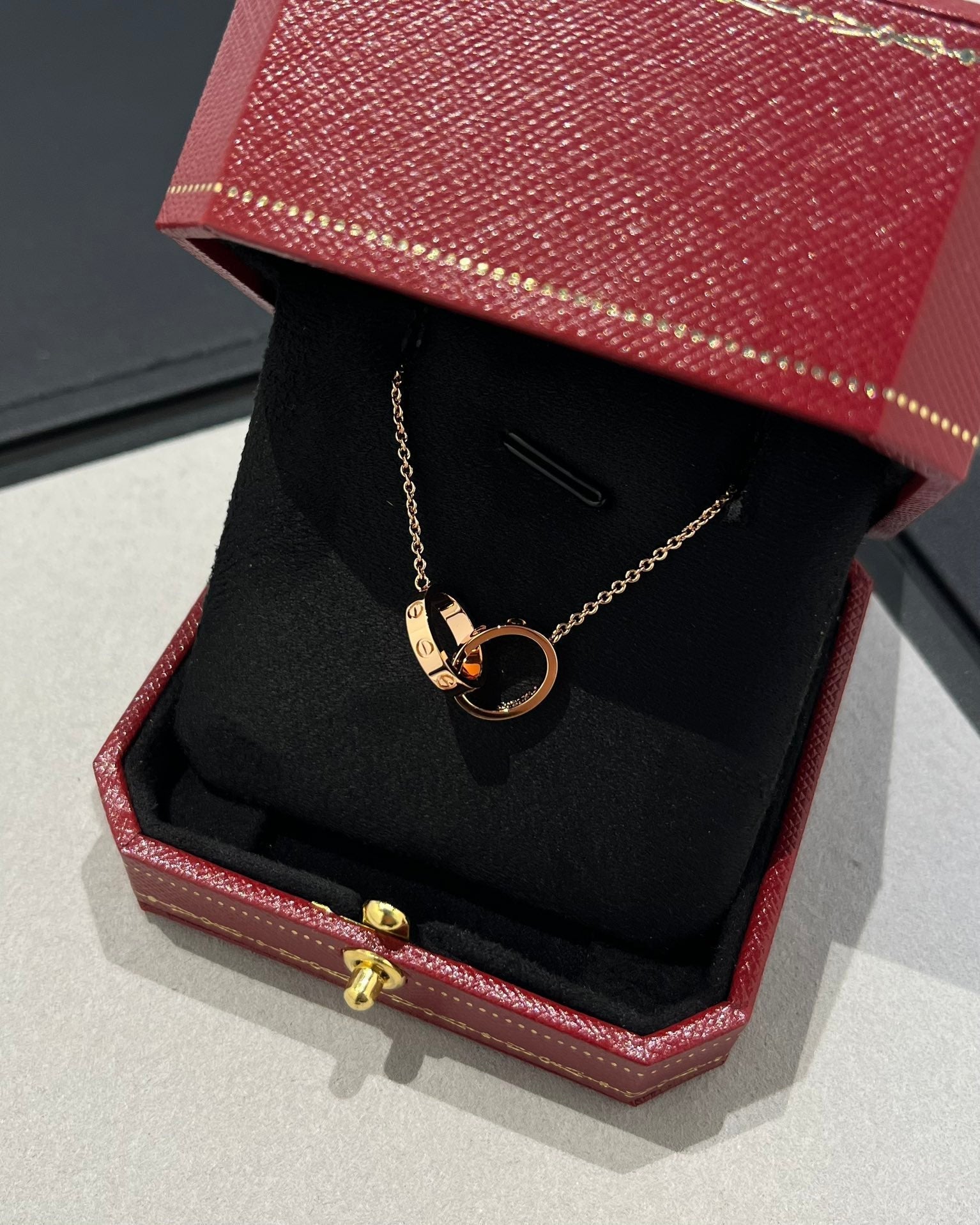 ¡®Loco¡¯LOVE NECKLACE DOUBLE RING PINK GOLD