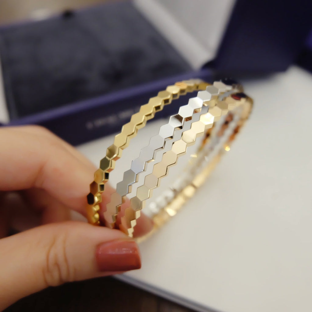 ¡®Loco¡¯BEE LOVE BRACELET