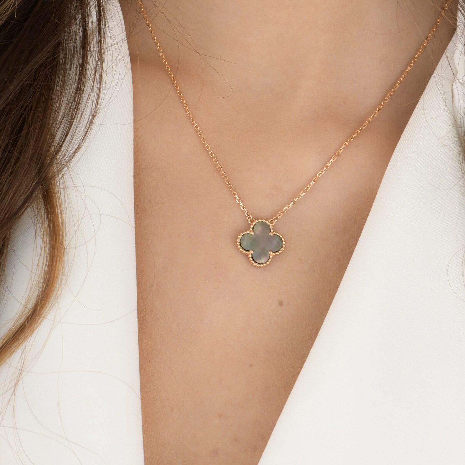 ¡®Loco¡¯CLOVER 15MM  GRAY MOTHER OF PEARL NECKLACE