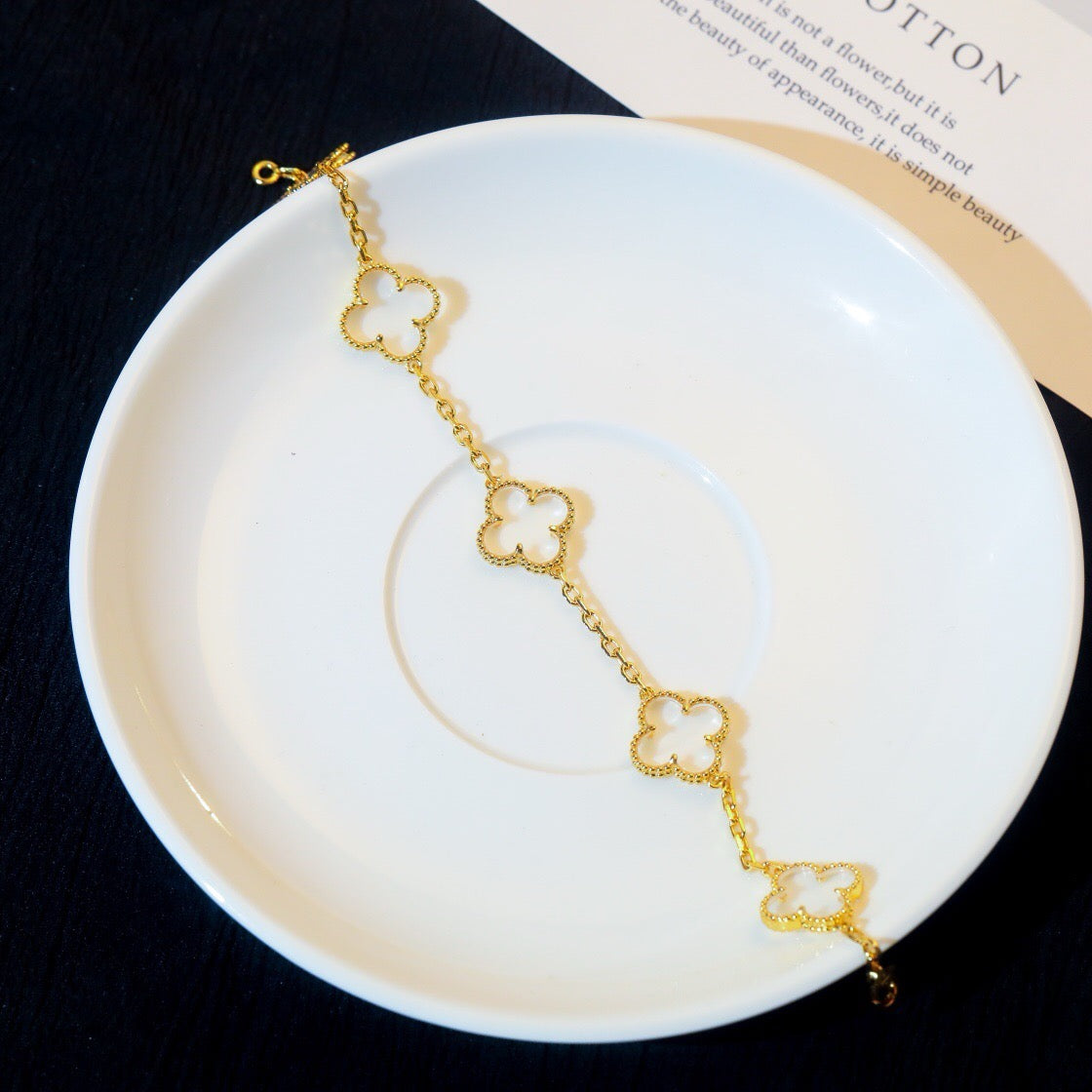 [Loco]New CLOVER 5 MOTIF ROCK CRYSTAL BRACELET