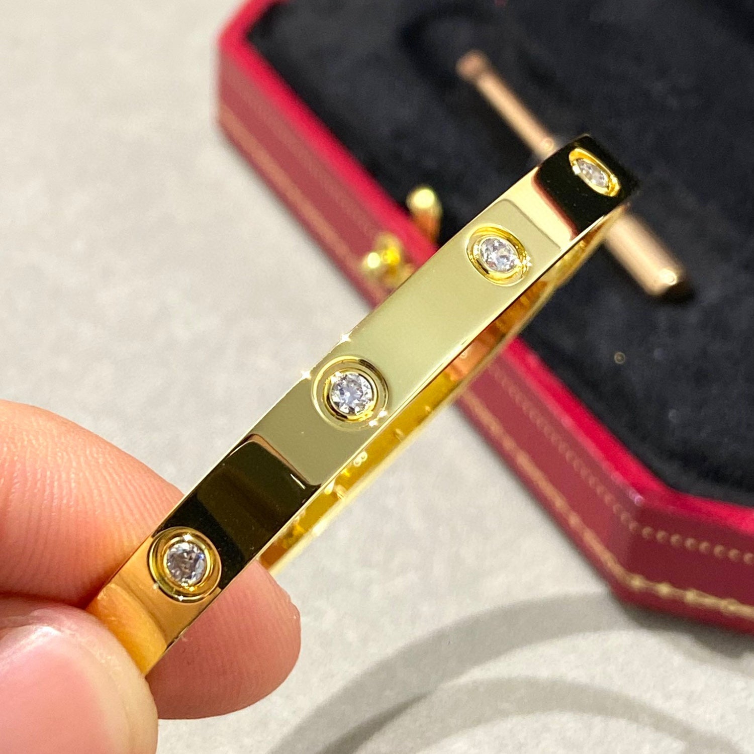 ¡®Loco¡¯LOVE BRACELET 6.1MM 10 DIAMONDS
