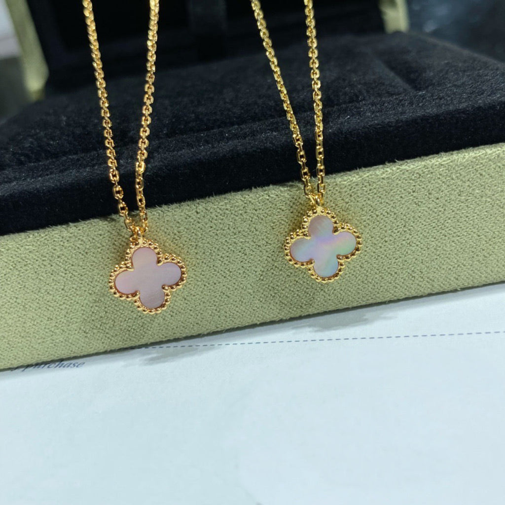 ¡®Loco¡¯CLOVER 15MM PINK MOTHER-OF-PEARL SINGLE FLOWER NECKLACE