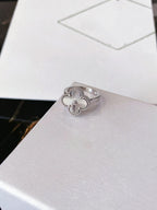 ¡®Loco¡¯CLOVER SILVER RING