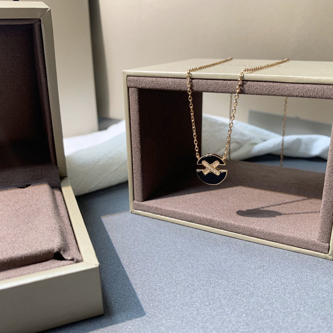 ¡®Loco¡¯JEUX DE PINK GOLD DIAMOND NECKLACE