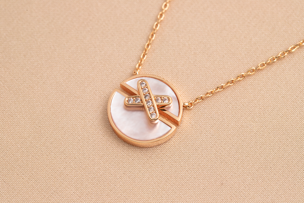 ¡®Loco¡¯JEUX DE PINK GOLD DIAMOND NECKLACE
