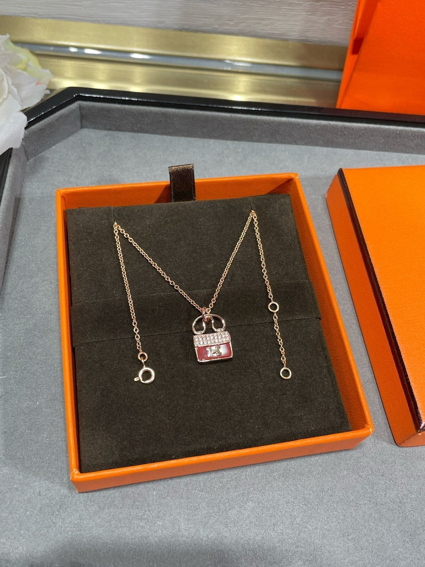 ¡®Loco¡¯H CIRCE MOISSANITE PENDANT NECKLACE GOLD