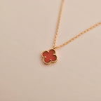 ¡®Loco¡¯CLOVER MINI 9.5MM WHITE CARNELIANS NECKLACE