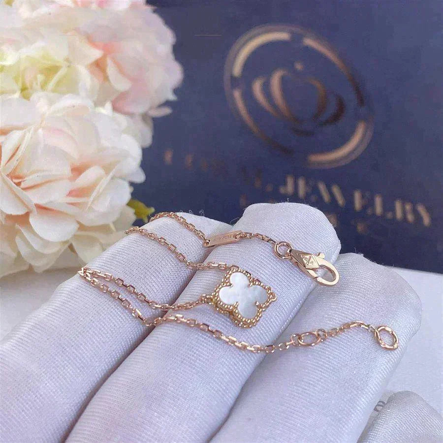 ¡®Loco¡¯CLOVER WHITE MOP SINGLE FLOWER BRACELET