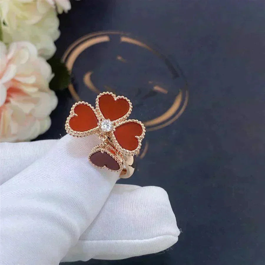 ¡®Loco¡¯SWEET CLOVER CARNELIAN RING