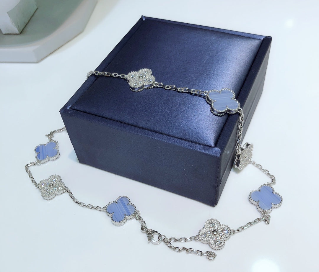¡®Loco¡¯CLOVER 10 MOTIFS CHALCEDONY DIAMONDS SILVER NECKLACE